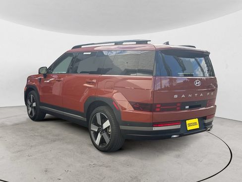 Used 2025 Hyundai Santa Fe Limited AWD/4WD image 7