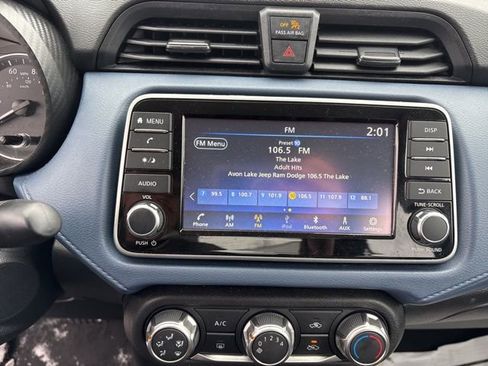 Used 2025 Nissan Versa SV image 23