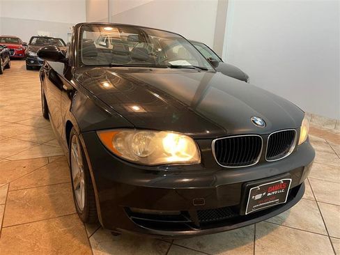 Used 2009 BMW 128i Convertible image 48