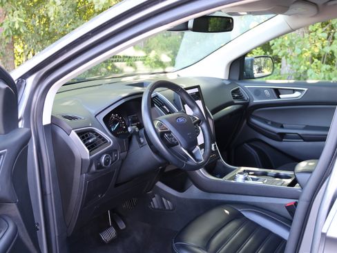 Used 2024 Ford Edge SEL AWD/4WD image 33