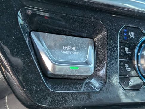 Used 2024 GMC Sierra 1500 Denali Ultimate AWD/4WD image 17