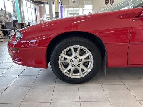 Used 2002 Chevrolet Camaro LT image 7