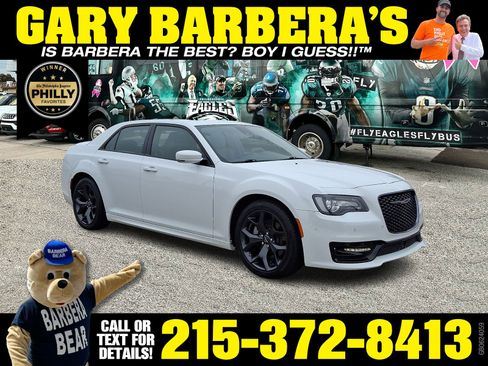 Used 2023 Chrysler 300 S w/ Comfort Group image 1
