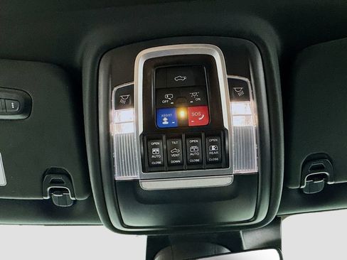 Used 2023 RAM 1500 Limited w/ Body-Colour Bumper Group AWD/4WD image 20