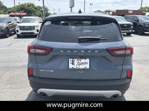 Used 2025 Ford Escape Active w/ Cold Weather Package FWD image 6