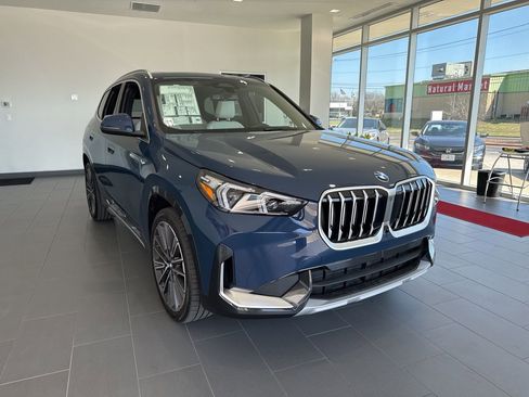 New 2026 BMW X1 xDrive28i image 2