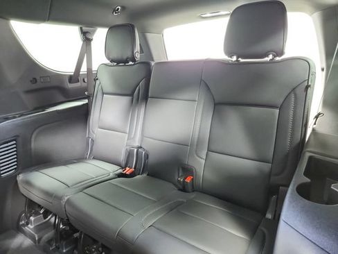 Used 2026 GMC Yukon XL Denali w/ Sun & Power Step Package AWD/4WD image 42