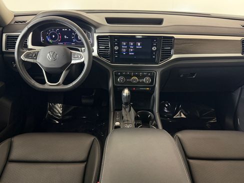 Used 2022 Volkswagen Atlas SE AWD/4WD image 25