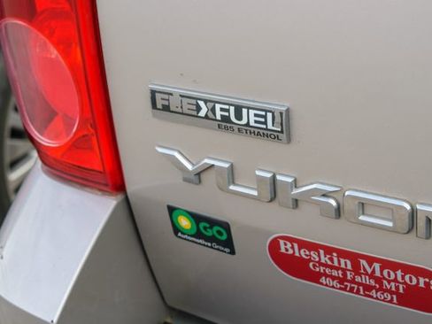 Used 2009 GMC Yukon XL SLT image 11