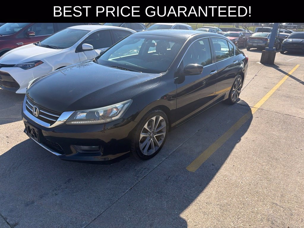 Used 2015 Honda Accord Sport image 2