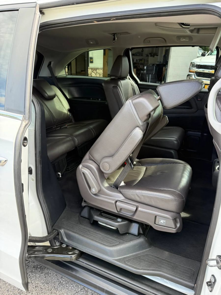 Used 2020 Honda Odyssey EX-L image 20