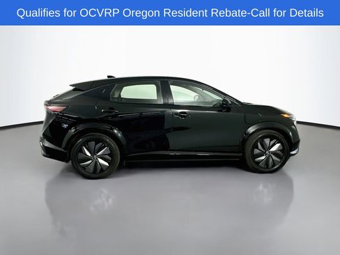 Used 2024 Nissan Ariya AWD image 8