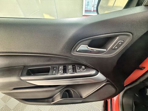 Used 2018 Chevrolet Colorado ZR2 image 15