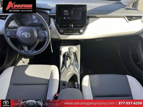 Used 2024 Toyota Corolla LE image 18