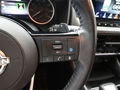 Used 2022 Nissan Rogue SL w/ SL Premium Package image 20