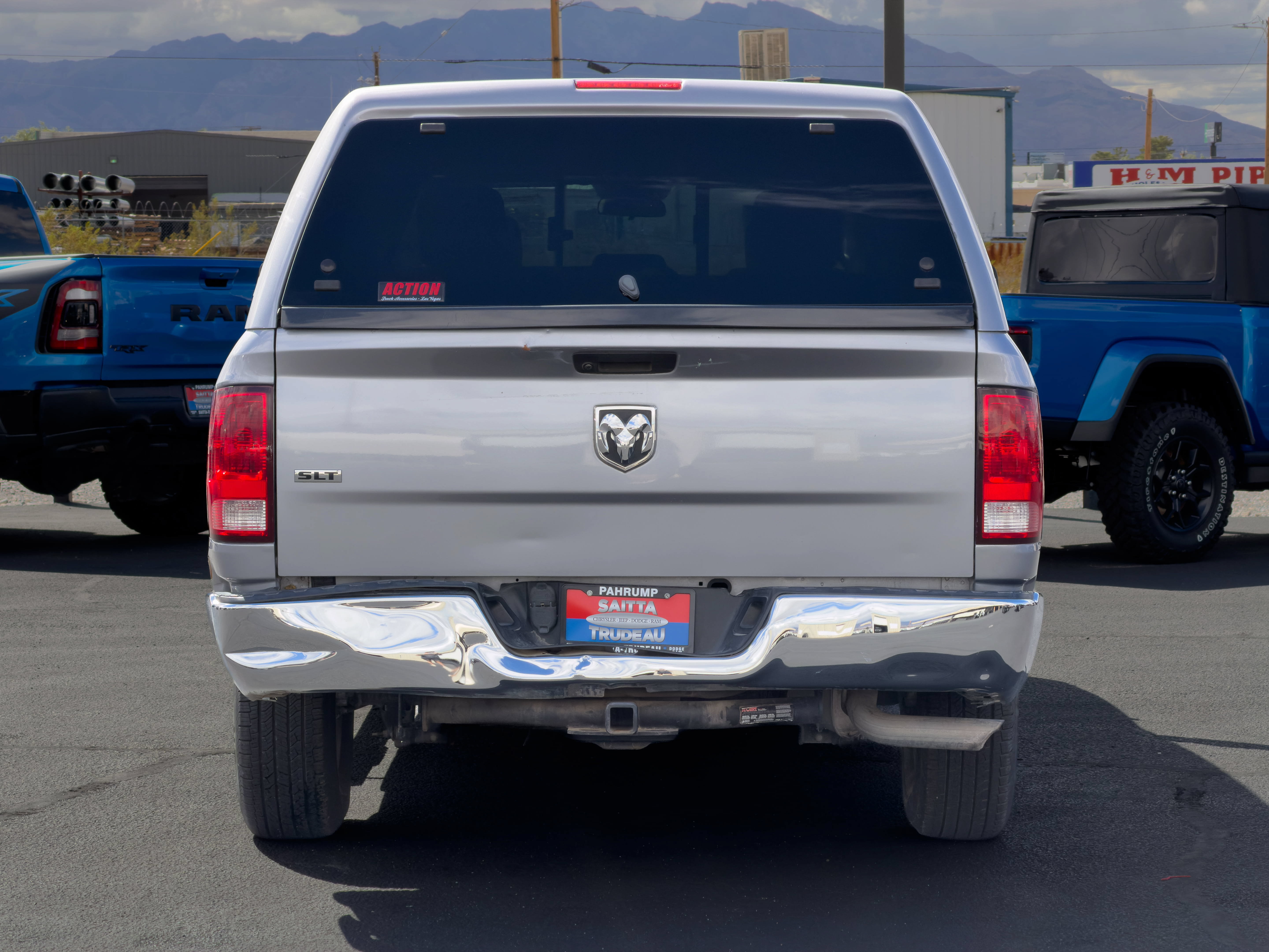 Used 2019 RAM 1500 Classic SLT RWD image 4