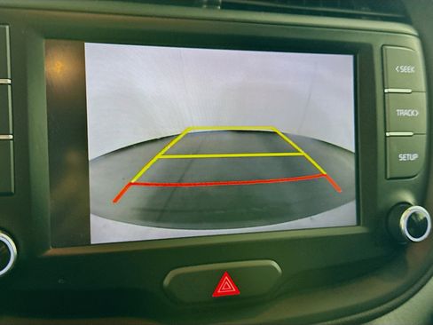 Used 2023 Kia Soul LX image 22