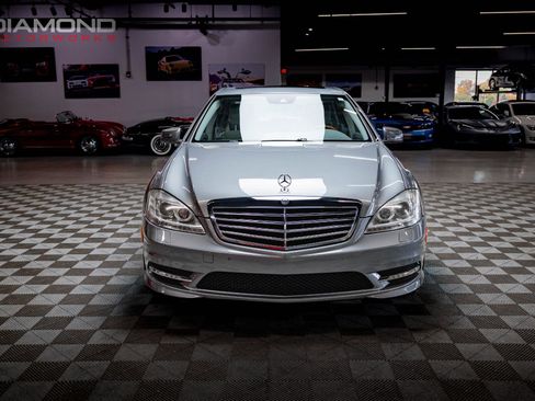 Used 2011 Mercedes-Benz S 550 image 29