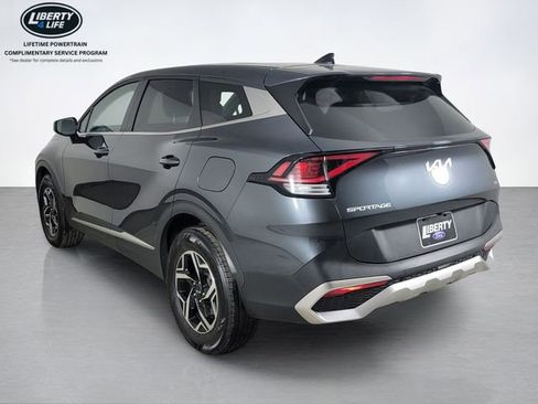 Used 2023 Kia Sportage LX AWD/4WD image 5