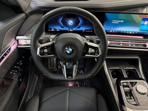 Used 2023 BMW 740i w/ Parking Assistance Package RWD image 32