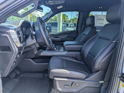 New 2025 Ford F150 Lariat w/ Equipment Group 501A Mid