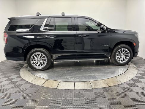 Used 2022 Chevrolet Tahoe LT AWD/4WD image 17