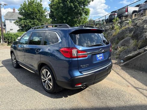 Used 2022 Subaru Ascent Limited w/ Technology Package AWD/4WD image 4