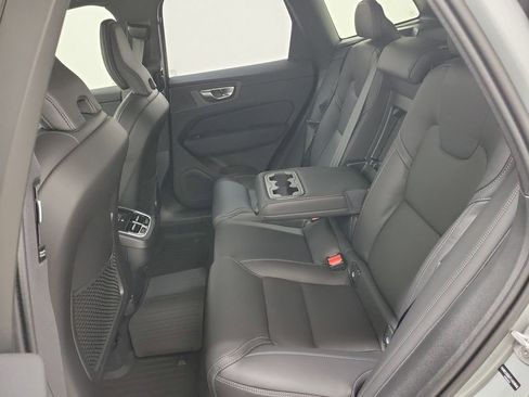 New 2026 Volvo XC60 B5 Ultra w/ Protection Package Premier AWD/4WD image 13