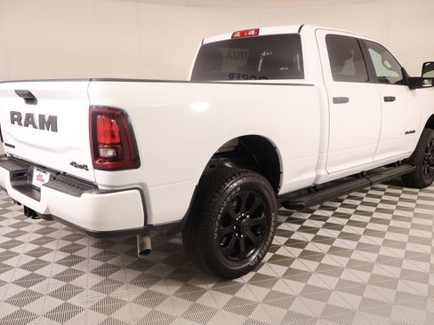 Used 2025 RAM 2500 Big Horn AWD/4WD image 20