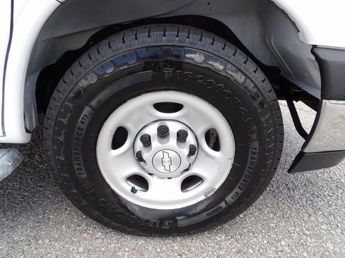 Used 2020 Chevrolet Express 2500 w/ Driver Convenience Package image 55