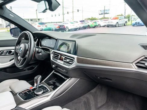 Used 2021 BMW M3 Competition w/ Executive Package RWD image 17