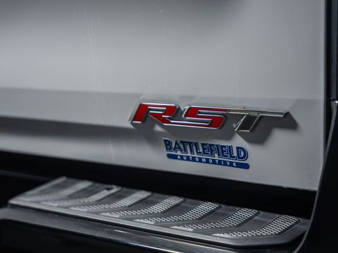 Used 2024 Chevrolet Silverado EV RST image 7