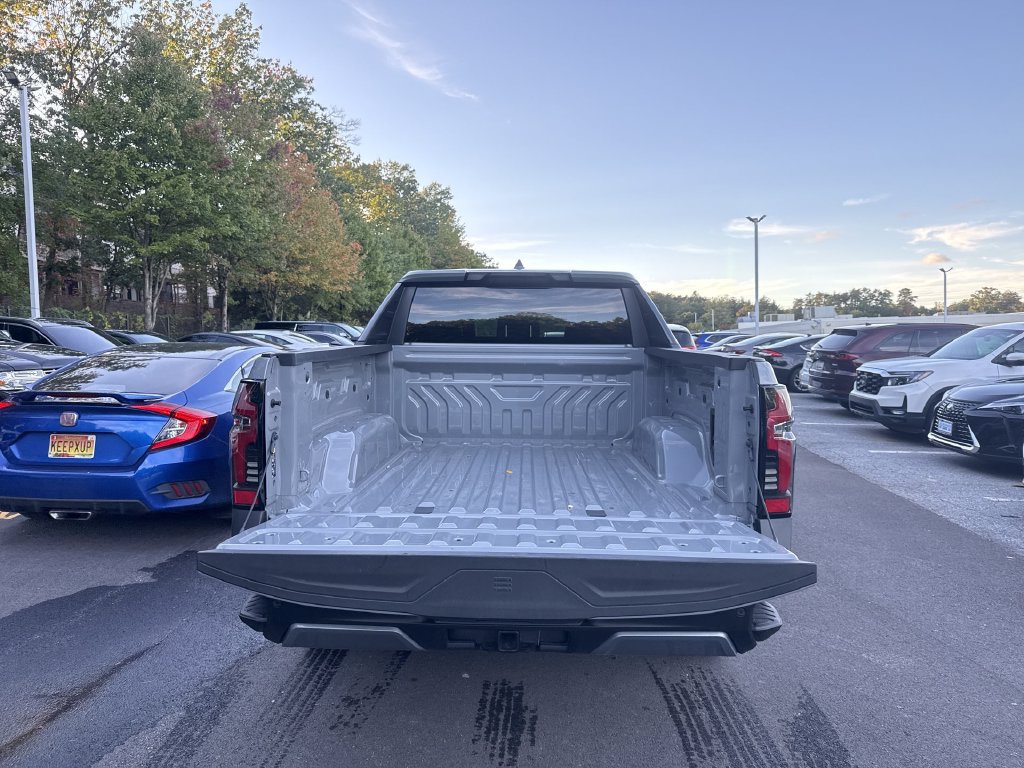 Used 2026 Chevrolet Silverado EV LT AWD/4WD image 20