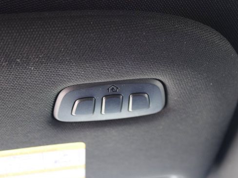 Used 2024 Ford Expedition Limited image 24