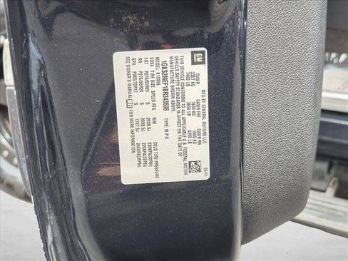 Used 2011 GMC Yukon XL Denali AWD/4WD image 27