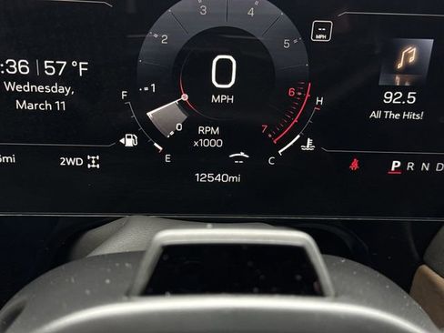 Used 2025 GMC Yukon Denali Ultimate w/ LPO, Floor Liner Package AWD/4WD image 12
