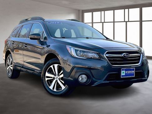 Used 2019 Subaru Outback 2.5i Limited image 3