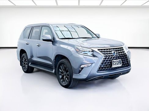 Used 2022 Lexus GX 460 Premium w/ Premium Package image 3