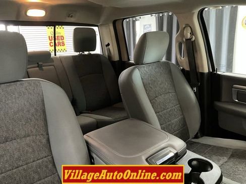 Used 2019 RAM 1500 Big Horn AWD/4WD image 41