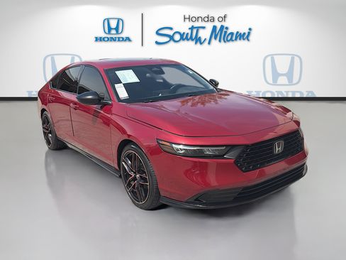 Used 2023 Honda Accord Sport image 1