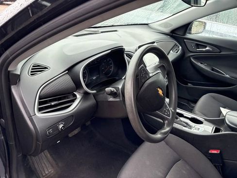 Used 2023 Chevrolet Malibu LT FWD image 8