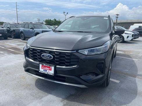 New 2025 Ford Escape ST-Line w/ Equipment Group 301A image 1