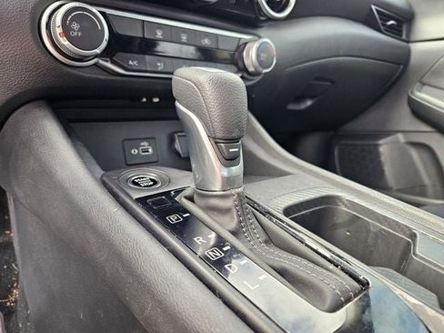 Used 2023 Nissan Sentra S image 19