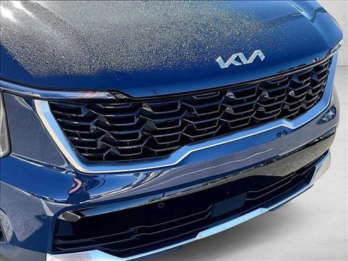 Used 2024 Kia Sorento S image 27