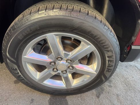 Used 2008 Saturn Outlook XR w/ Luxury Package image 18