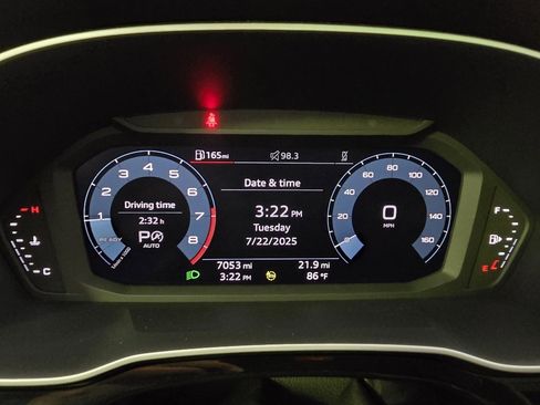 Used 2024 Audi Q3 2.0T Premium Plus w/ Premium Plus Package image 43