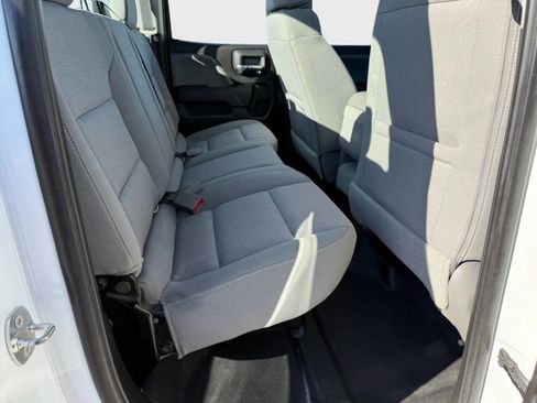 Used 2017 Chevrolet Silverado 2500 W/T image 8