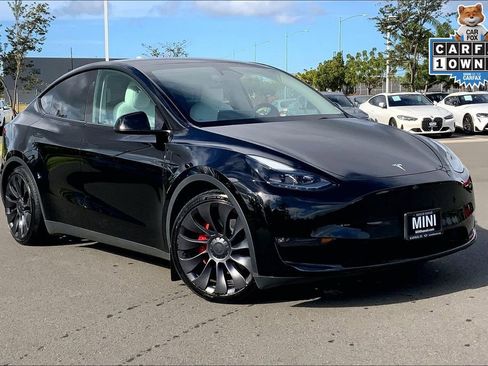 Used 2023 Tesla Model Y Performance image 30