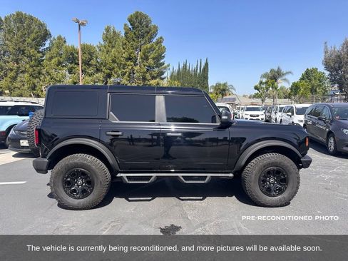 Used 2024 Ford Bronco Wildtrak image 7