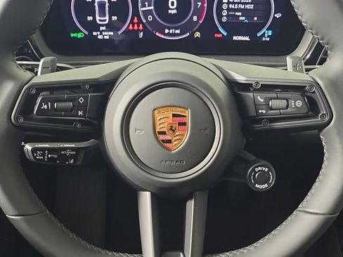 New 2026 Porsche Cayenne Coupe AWD/4WD image 27